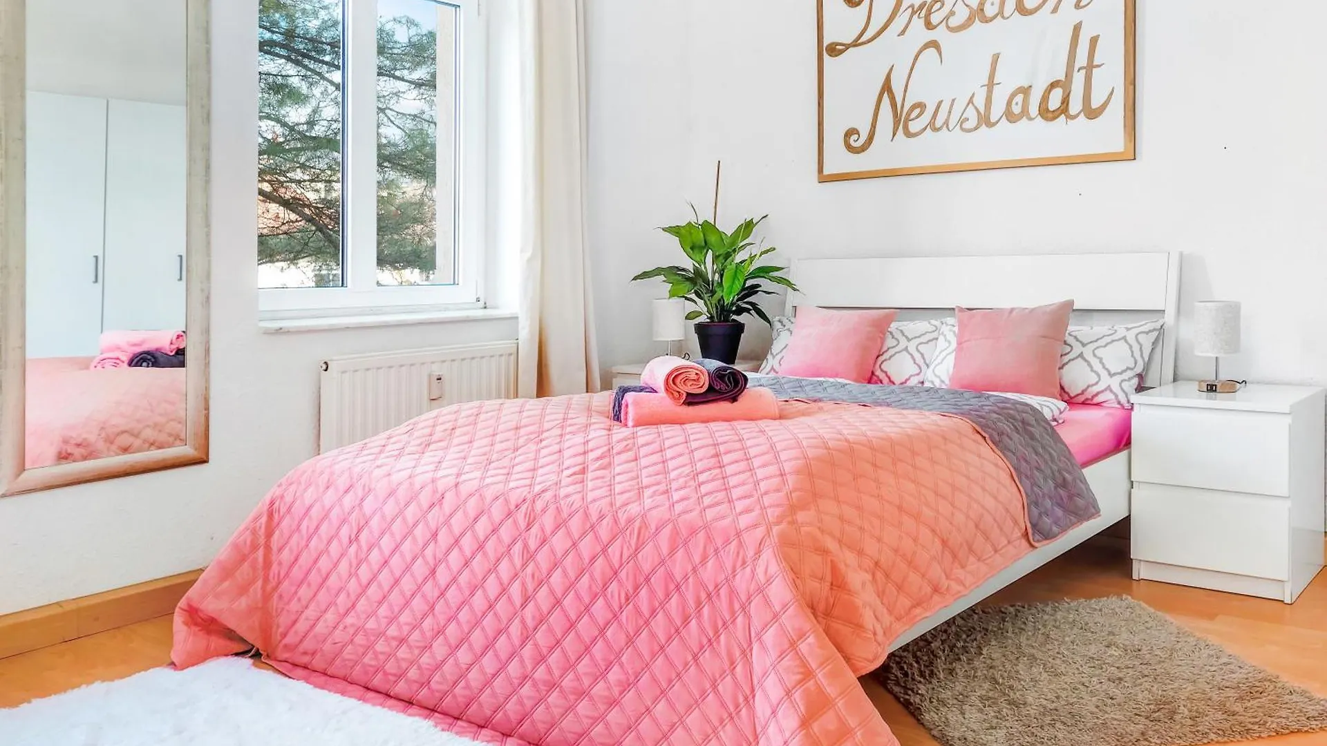 Bis 6 Personen - Helle, Ruhige Whg, 2 Baeder, Dd Neustadt - Top Lage Dresden